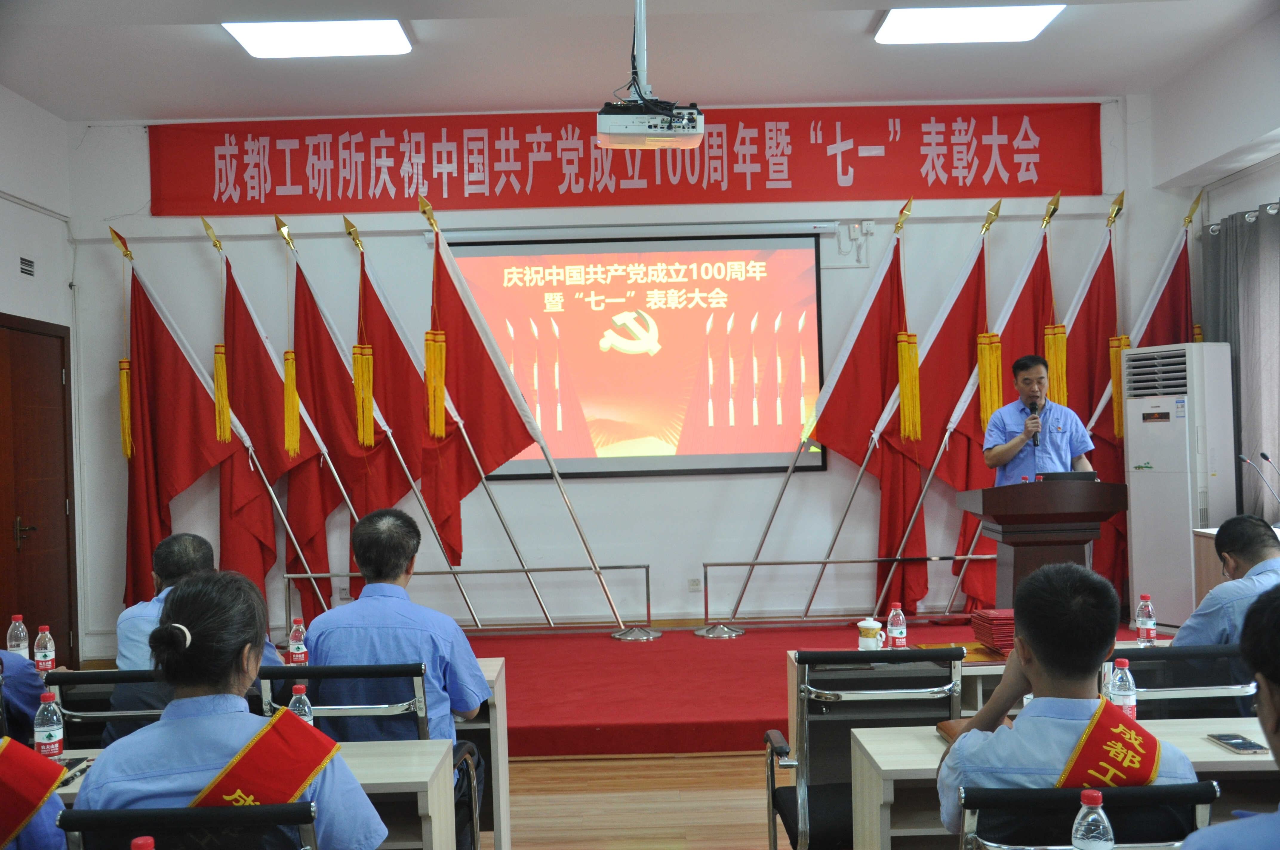 9-210F1160Z0537.jpg 彩运网(中国游) - 官方网站
